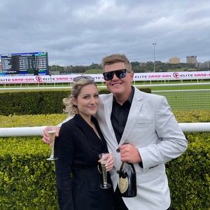 Meet your Posher, Blake